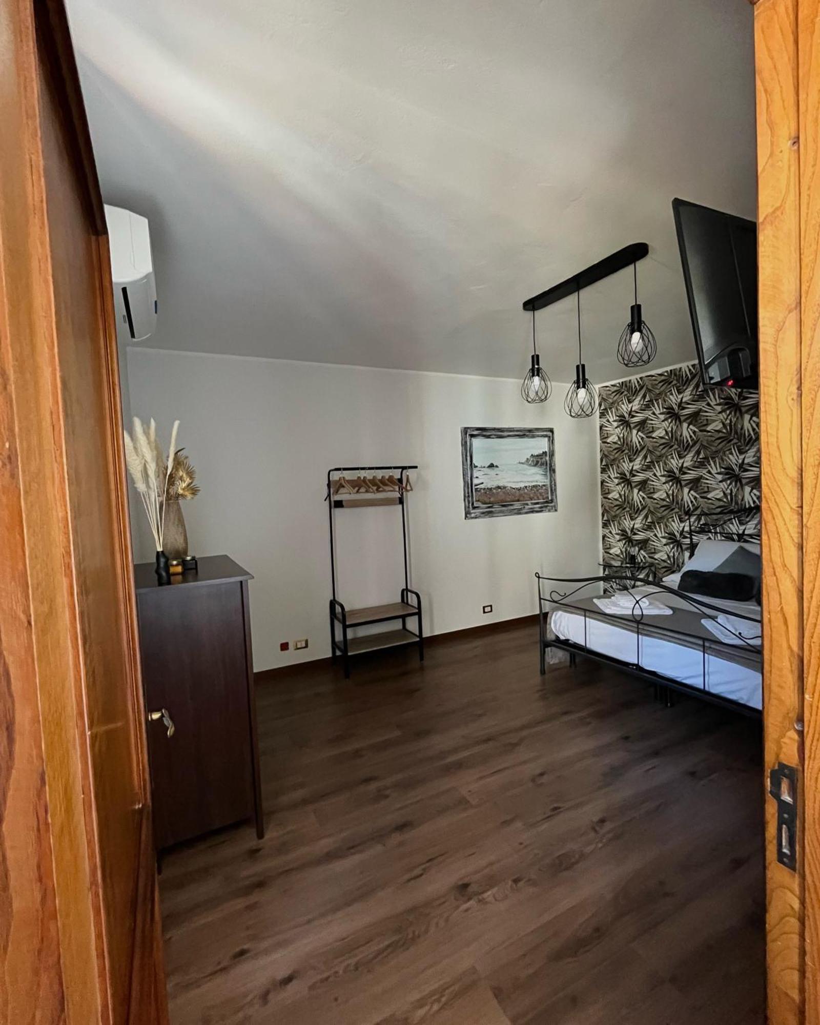 Tyche House Castelmola Apartment Luaran gambar